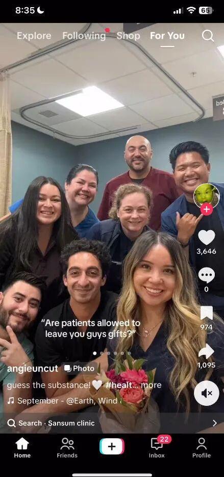 医院检查不小心失禁，护士却集体跟污渍开心自拍？？被人曝光后，护士们全失业了...